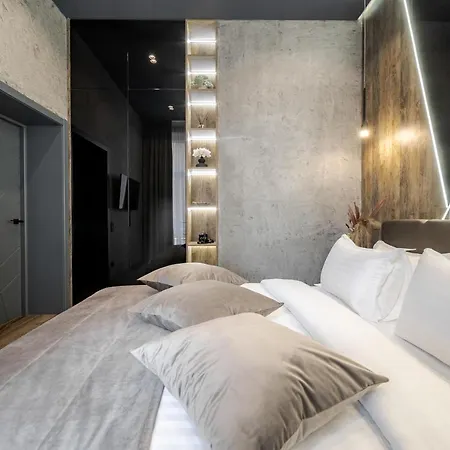 דירה Alfa Kulisha 40 *