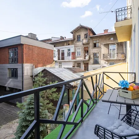 Apartment Alfa Kulisha 40 *
