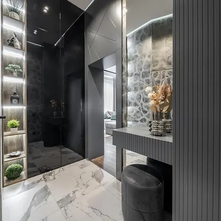 公寓 Alfa Kulisha 40 利沃夫