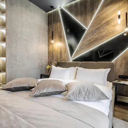 Alfa Kulisha 40 公寓 利沃夫